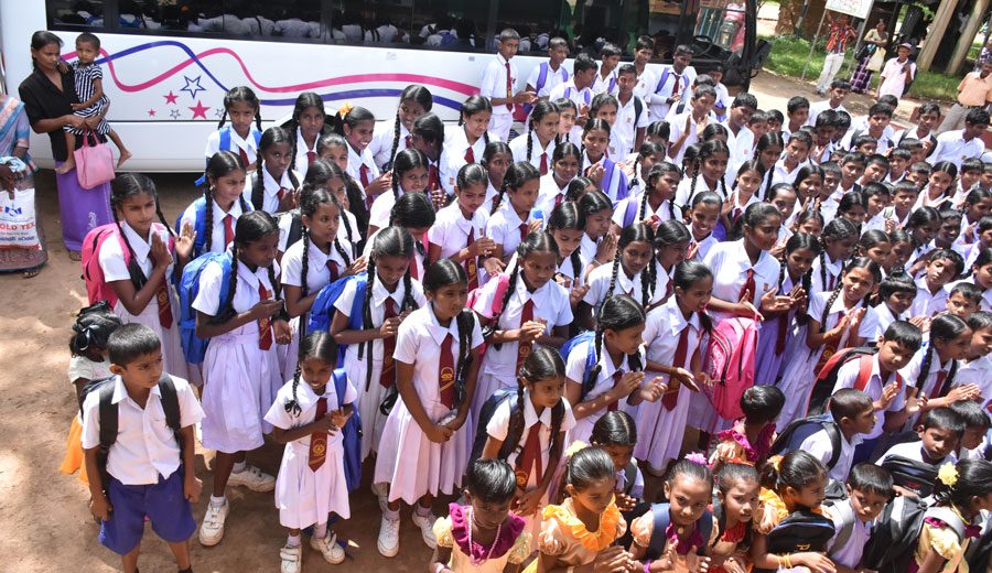 Kiwlekada Vidyalaya, Bakmeegama in Trincomalee 